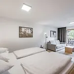 Zum Gourmet 4* Зефельд-ін-Тіроль