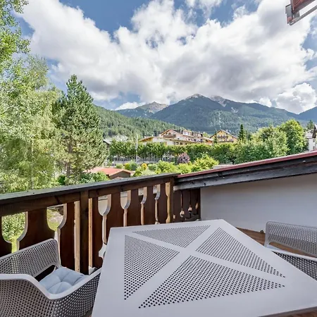 Zum Gourmet فندق