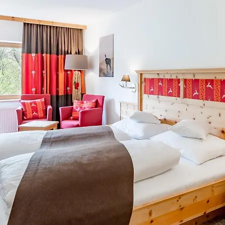 Zum Gourmet فندق 4*