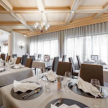 Zum Gourmet Hotel 4*