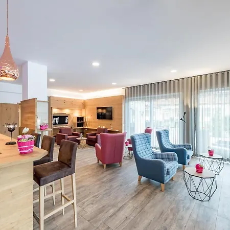 Zum Gourmet Hotel 4*