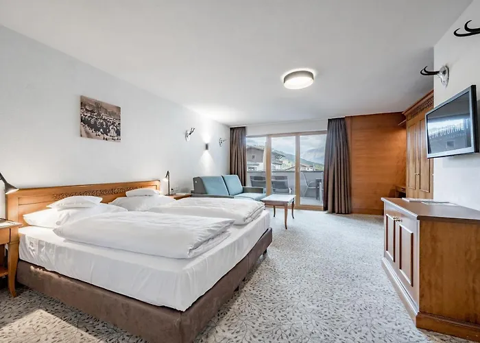 Готель Zum Gourmet 4*