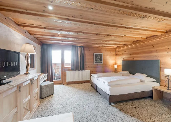 Zum Gourmet 4* Зефельд-ін-Тіроль