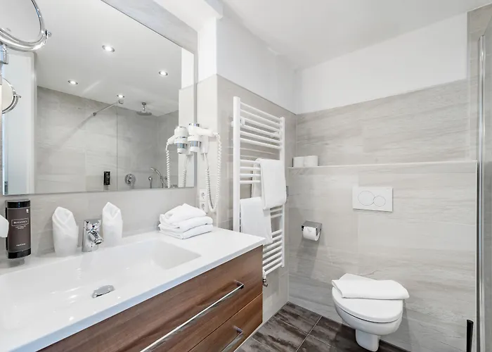 酒店 Zum Gourmet 蒂罗尔-泽费尔德